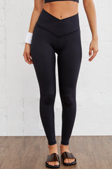 Hazel Blues® | Black Arched Waist Seamless Active Leggings
