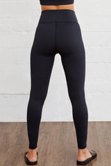 Hazel Blues® | Black Arched Waist Seamless Active Leggings