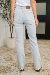 Hazel Blues® | Alyse Mid Rise Destroy & Fray Hem Bootcut