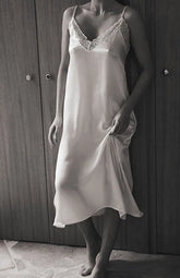 Robe Amanda - Milk Lace