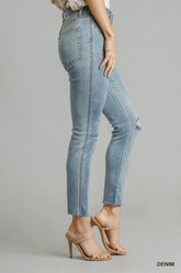 Hazel Blues® | Umgee 5-Pockets Distressed Detail Stretch Denim Skinny Jeans with Unfinished Hem