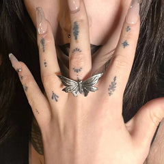 ETERNAL MOTH RINGS