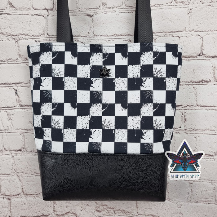 Grunge Checkerboard Tote Bag with Zip