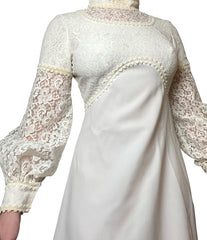 60s | mantilla veil gown | M-L