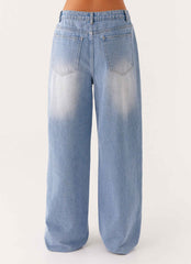 Back Again Straight Leg Denim Jeans Light Wash Blue