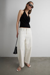 MID-RISE CURVED WAIST BARREL LEG PANT