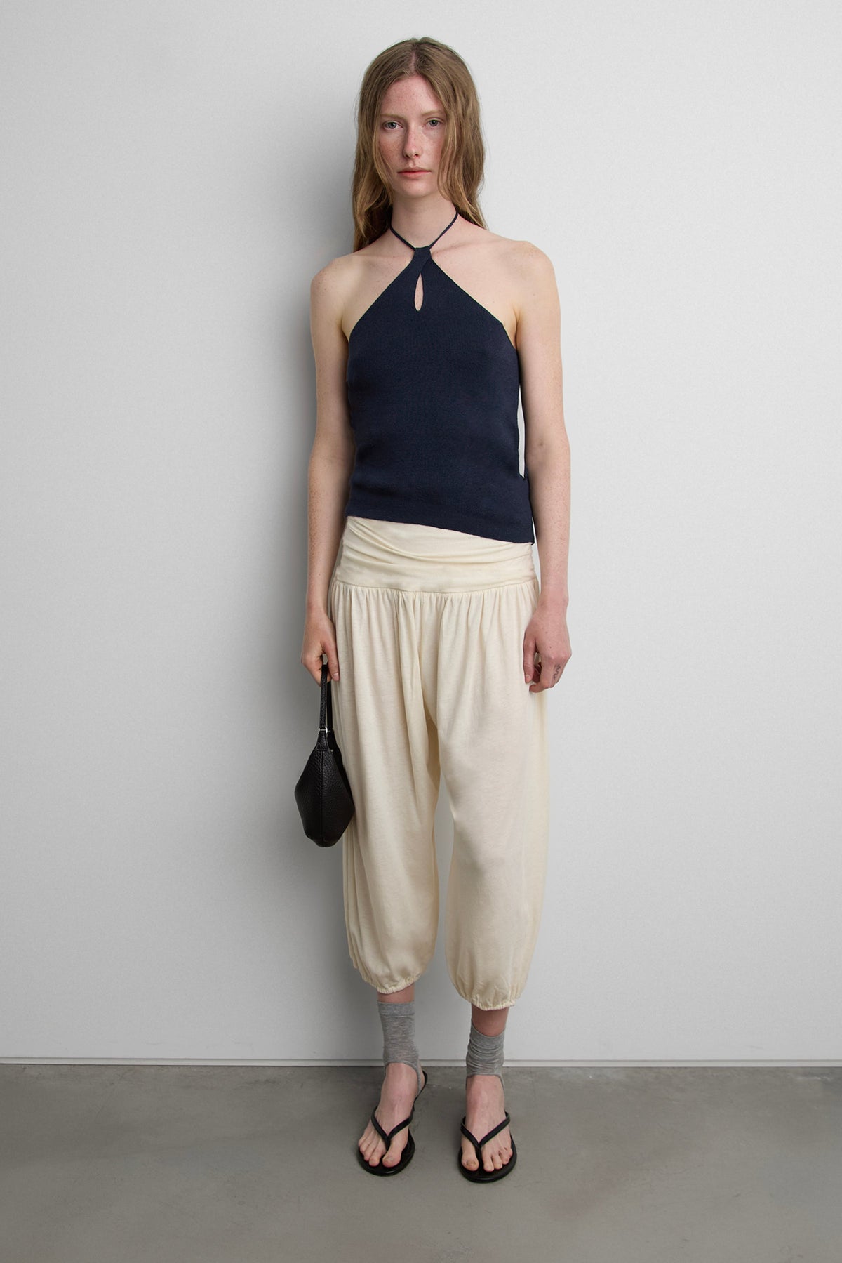 TWISTED LINEN BLEND HALTER NECK TOP