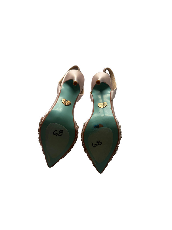 BETSY JOHNSON | US 7 - 7.5
