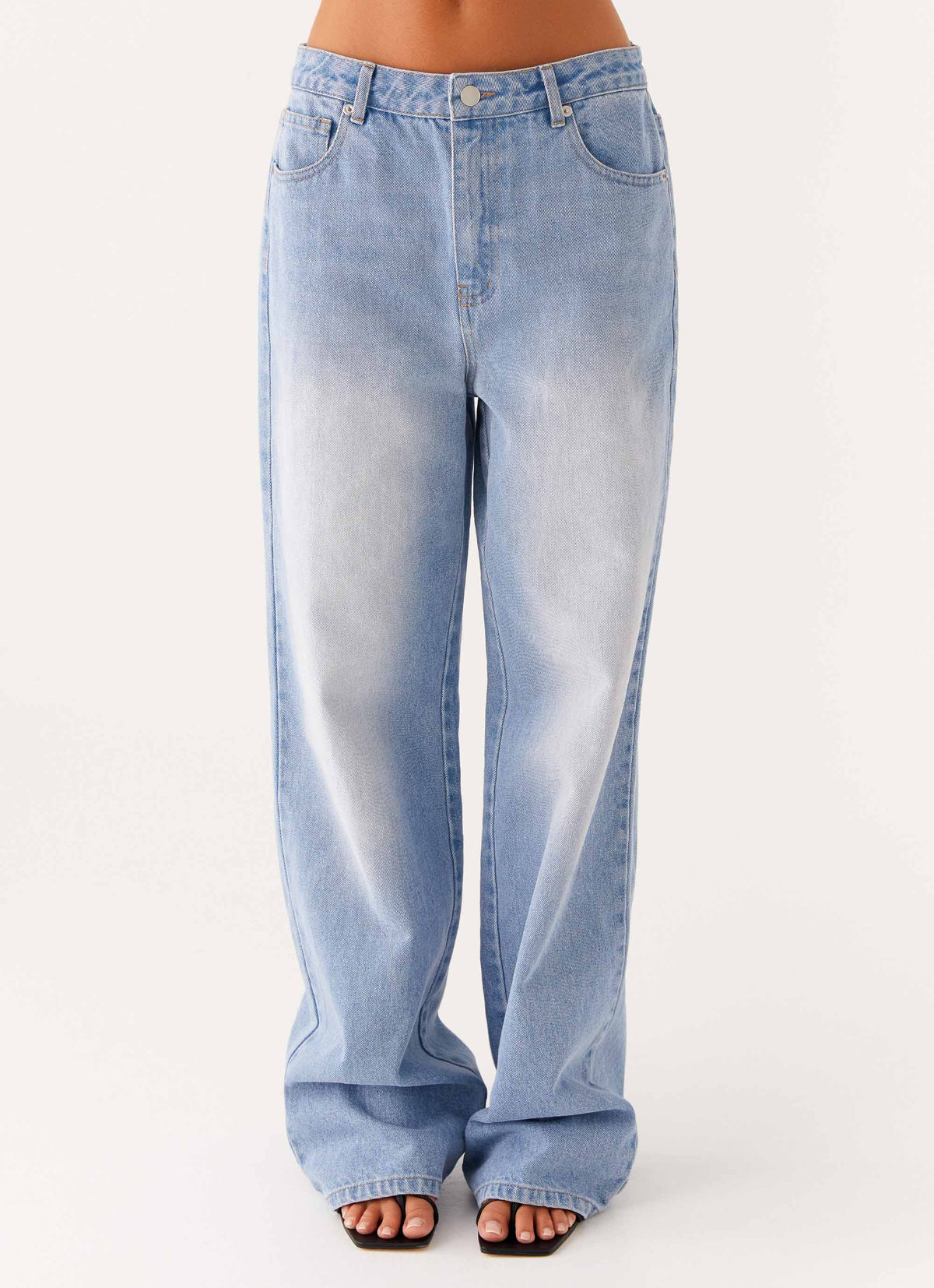 Back Again Straight Leg Denim Jeans Light Wash Blue