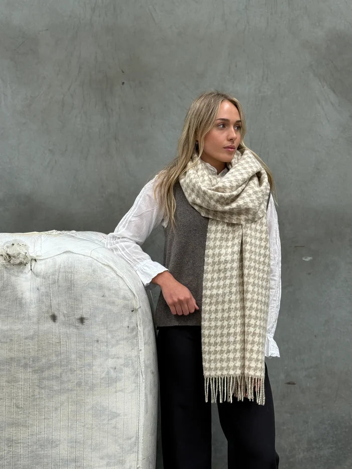 Houndstooth Natural & Ecru Scarf 50cm