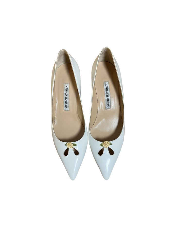 Manolo Blahnik | spring rosette| US 8